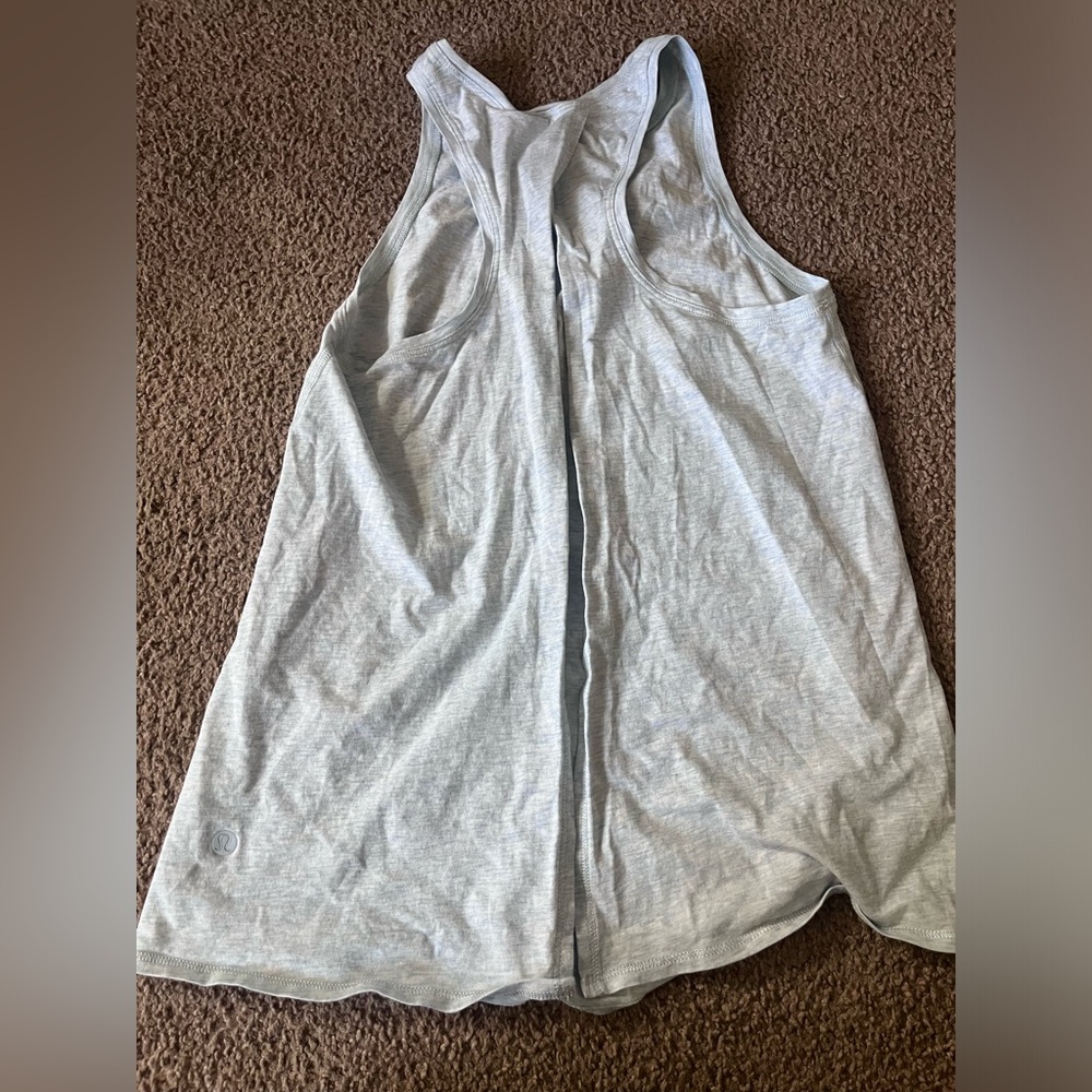 Lululemon Open back tops size 2
